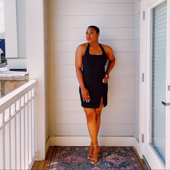 Cachè Halter Dress - Picture 3 of 4